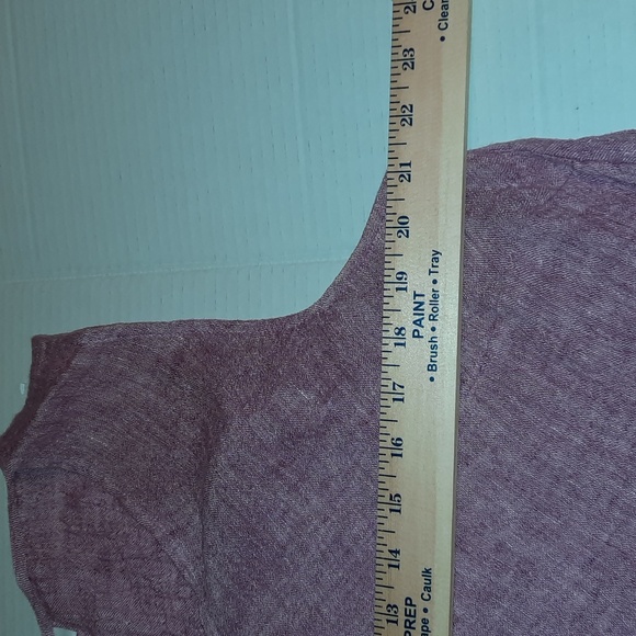 j.jill crinkled linen tank top with front drape light cranberry color sz. LG - Picture 10 of 10